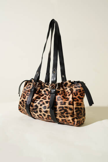 Büzgülü Mıknatıslı Çanta Leopar - Kol Çantası