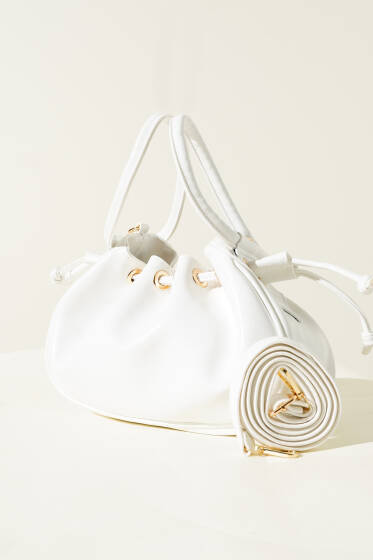 Büzgülü Rugan Kol Çanta Beyaz - Kol Çantası