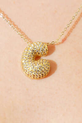 C Harfli Taşlı Kolye - Günün Seçilenleri