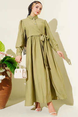 Çapraz Bağlamalı Taş Düğmeli Elbise Çağla Yeşili - MODA NORVELLA