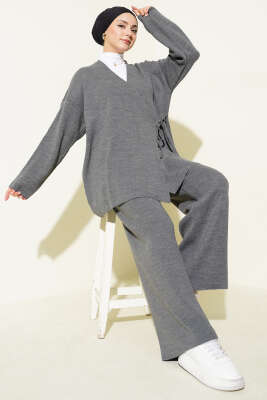 Çapraz Bağlamalı Triko Takım Füme - VAV TEKSTİL