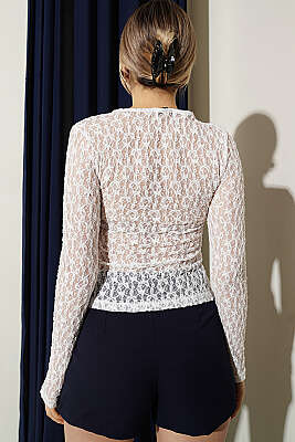 Çapraz Geçişli Dantel Bluz Beyaz - Kadın Giyim Modelleri