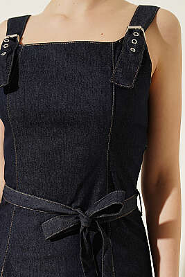 Çapraz Kuşaklı Askılı Kot Elbise Lacivert - Kadın Giyim Modelleri