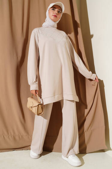Çapraz Taş Süslemeli İkili Takım Bej - İkili Takım