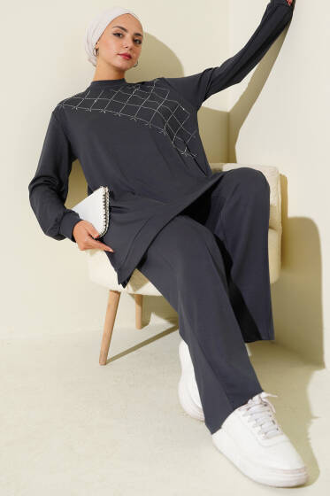 Çapraz Taş Süslemeli İkili Takım Füme - İkili Takım