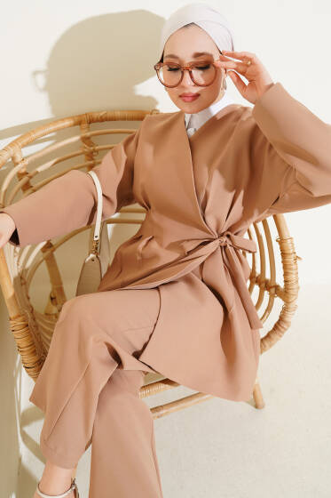 Ceketli Yandan Bağlamalı İkili Takım Latte - İkili Takım