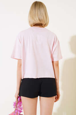 Cep Kapaklı Baskılı T-shirt Pudra - Kadın Giyim Modelleri