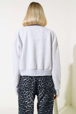 Cep Kapaklı Çıtçıt Düğmeli Kısa Ceket Gri - Kadın Giyim Modelleri