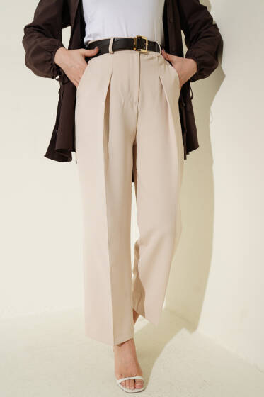 Cep Kapaklı Kemerli Pantolon Bej - Pantolon