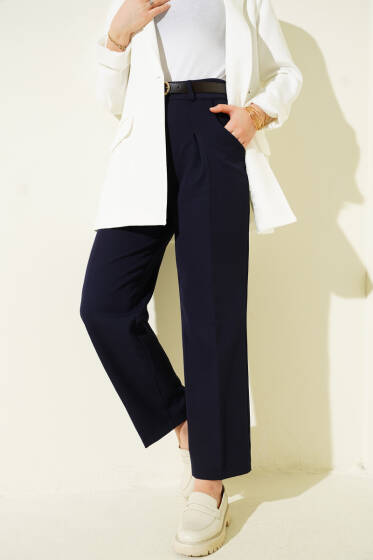 Cep Kapaklı Kemerli Pantolon Lacivert - Pantolon