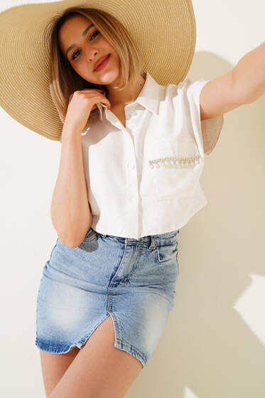 Cep Taşlı Crop Keten Gömlek Bej - Kadın Giyim Modelleri