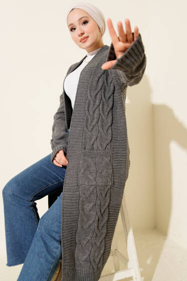 Cepli Örgü Desenli Uzun Hırka Füme - Hırka