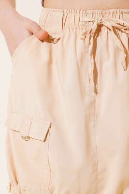 Cepli Paraşüt Etek Latte - Kadın Giyim Modelleri