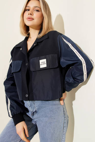 Cepli Şerit Yazılı Ceket Lacivert - Kadın Giyim Modelleri