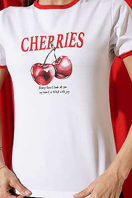 Cherries Baskılı T-shirt Beyaz - Yılın Fırsatı