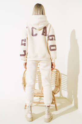 Chicago Yazılı Üç İplik İkili Takım Bej - Kadın Giyim Modelleri