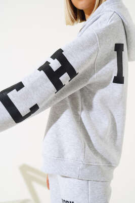 Chicago Yazılı Üç İplik İkili Takım Gri - Kadın Giyim Modelleri