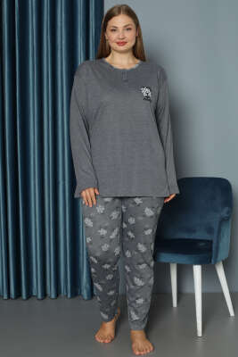 Çiçek Baskılı Düğmeli Büyük Beden Pijama Takım Füme - Kadın Pijama Takımı