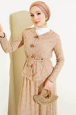 Çiçek Çıtçıtlı Dantelli Etekli İkili Takım Bej 