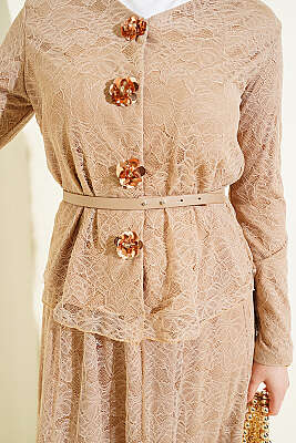 Çiçek Çıtçıtlı Dantelli Etekli İkili Takım Bej - İkili Takım