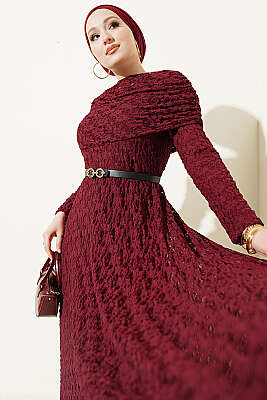 Çiçek Dantelli Kemerli Büzgülü Bordo - Elbise