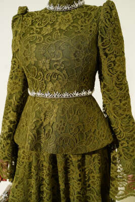 Çiçek Dantelli Taşlı Abiye İkili Takım Haki - İkili Takım