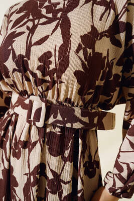 Çiçek Desen Kemerli Bürümcük Elbise Kahve - Tesettür Elbise