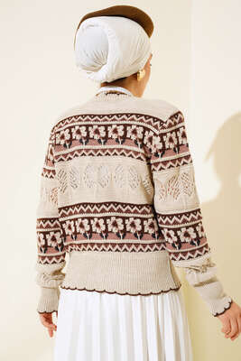 Çiçek Desen Kısa Triko Hırka Bej - Triko Hırka