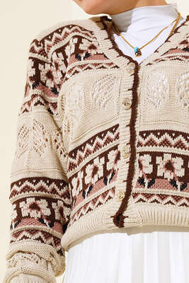 Çiçek Desen Kısa Triko Hırka Bej - Triko Hırka