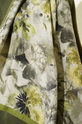 Çiçek Desen Modal Şal Yeşil - Başörtüsü