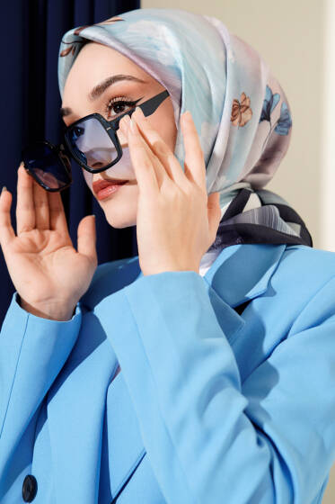 Çiçek Desen Twill Eşarp Lacivert - Başörtüsü