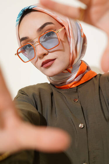 Çiçek Desen Twill Eşarp Oranj - Başörtüsü