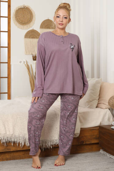 Çiçek Desenli Büyük Beden Pijama Takımı Magenta - Pijama