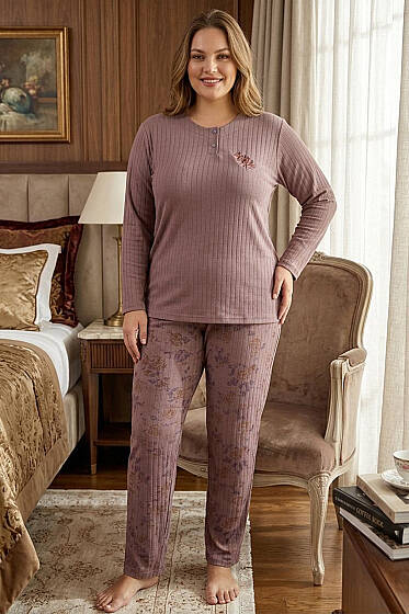 Çiçek Desenli Fitilli Büyük Beden Pijama Takımı Gül Kurusu - Pijama