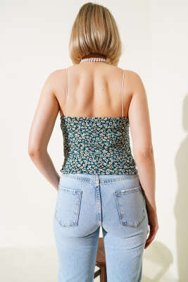 Çiçek Desenli İp Askılı Bluz Siyah Çiçekli - Yılın Fırsatı