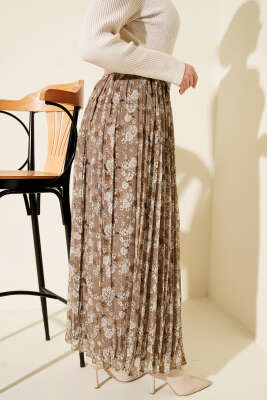 Çiçek Desenli Kemerli Piliseli Etek Latte - Etek