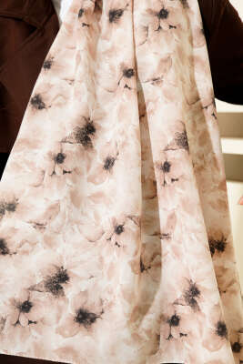 Çiçek Desenli Rami Şal Bej - Başörtüsü