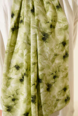 Çiçek Desenli Rami Şal Çağla Yeşili - Başörtüsü