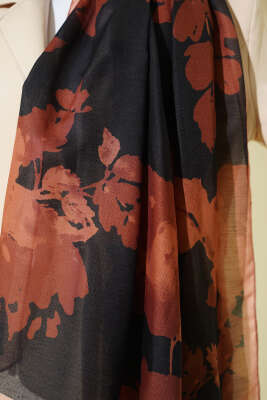 Çiçek Desenli Ribana Şal Latte - Başörtüsü