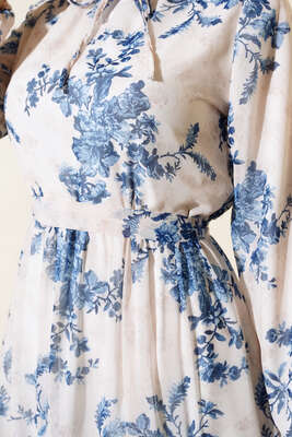 Çiçek Desenli Şifon Kat Elbise Bej - Tesettür Elbise