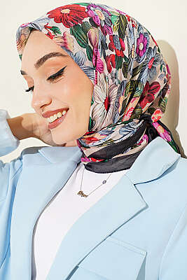 Çiçek Desenli Soft Eşarp Siyah Bej - Başörtüsü