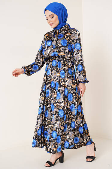 Çiçek Desenli Yakası Kuşaklı Saten Elbise Saks - Tesettür Elbise