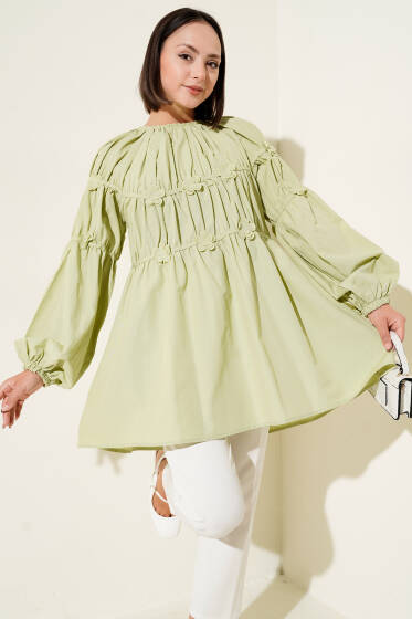 Çiçek Detaylı Biyeli Tunik Çağla Yeşili - Tunik