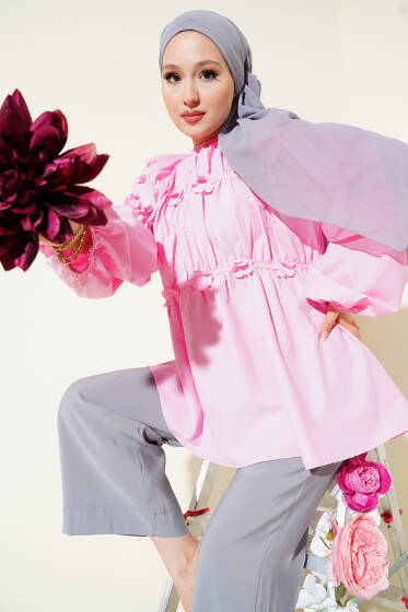 Çiçek Detaylı Kol Lastikli Tunik Pembe - Tunik