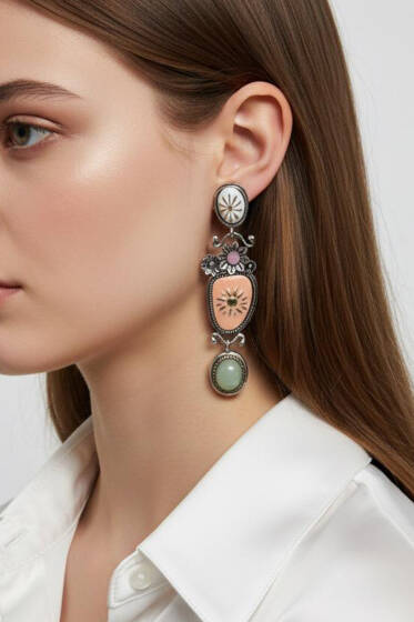 Çiçek Detaylı Küpe Gümüş Yeşil - Küpe