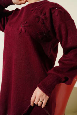 Çiçek Detaylı Yumoş Triko Tunik Bordo - Tunik