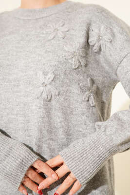 Çiçek Detaylı Yumoş Triko Tunik Gri - Tunik