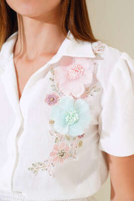 Çiçek İşlemeli Gipeli Bluz Ekru - Yeni Giyim