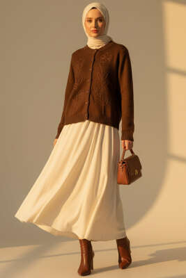 Çiçek İşlemeli Kısa Triko Hırka Kahve - Hırka