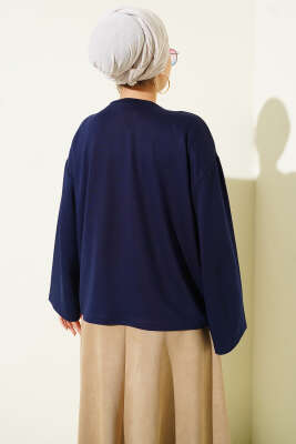 Çiçek İşlemeli Loyşa Bluz Lacivert - Bluz